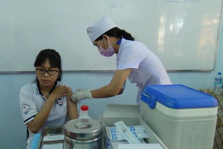 Triển khai tiêm vaccine sởi – rubella trên địa bàn thành phố